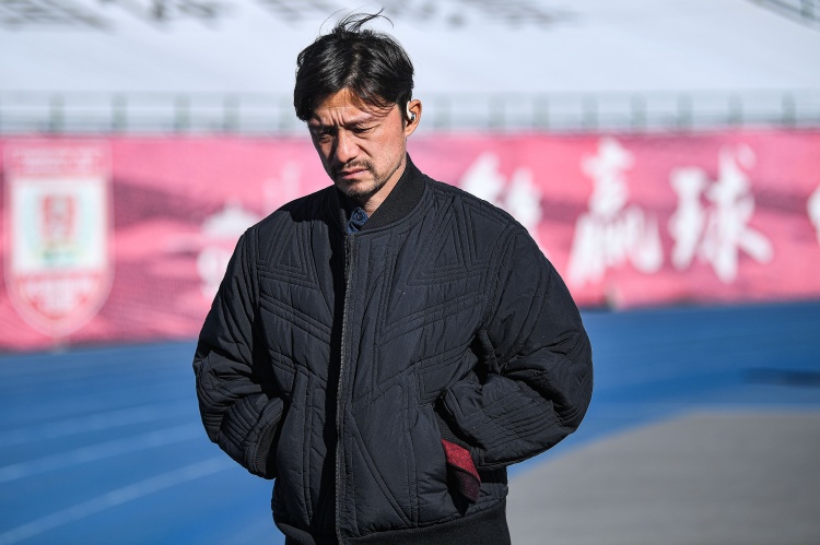 兩隊(duì)均三連敗開局！足球報(bào)談亞泰vs三鎮(zhèn)：亞泰力爭(zhēng)打好第一個(gè)主場(chǎng)